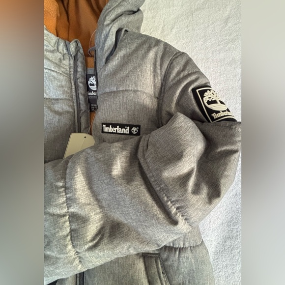 BRAND NEW! Grey Timberland Puffer coat size M - 10/12 in kids unisex Max comfort - Picture 5 of 5
